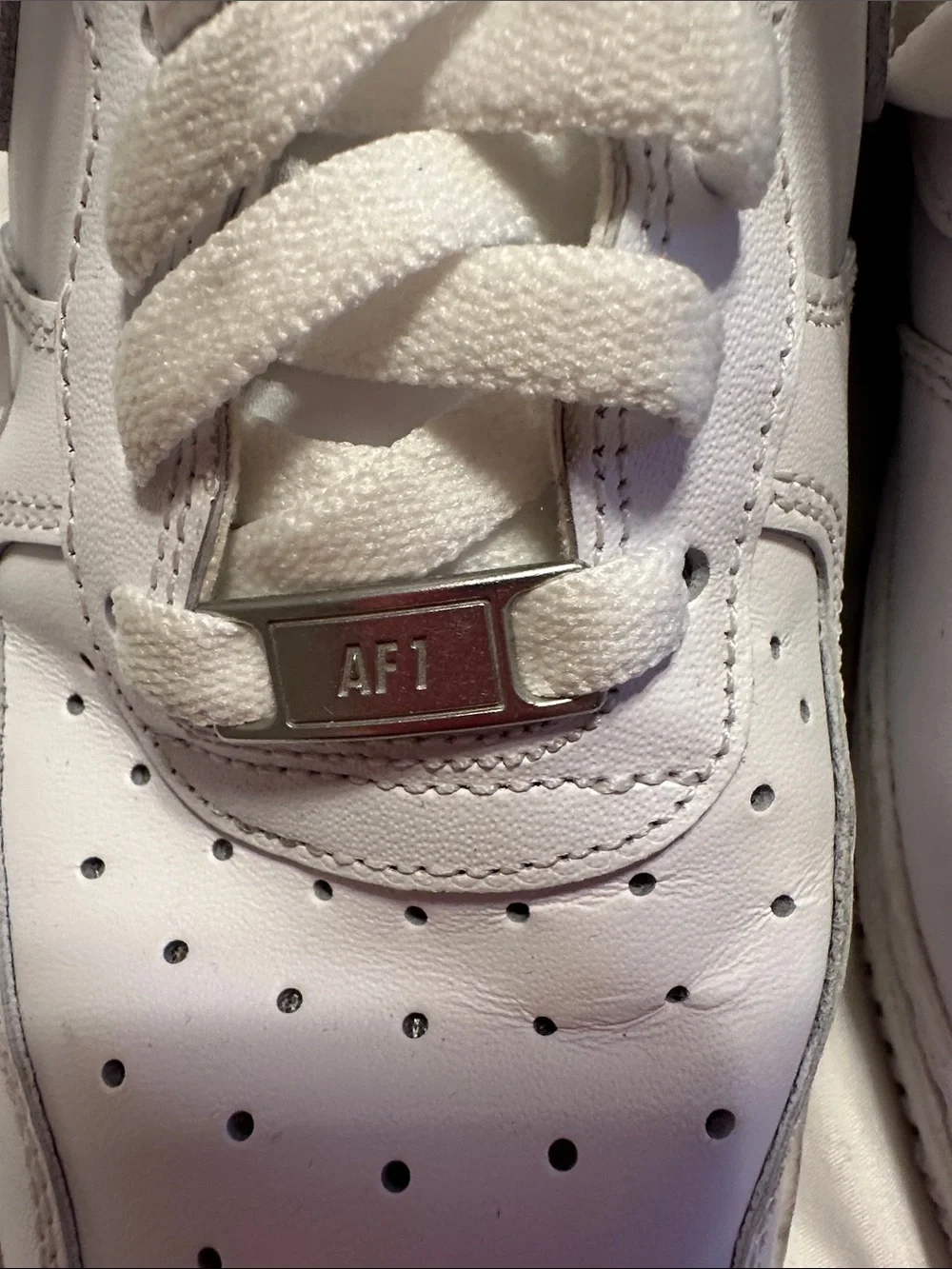 Nike White Women’s Air Force 1 Low Sneakers